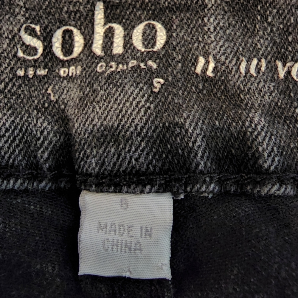 New York & Co. Women's Cropped Distressed Cuffed Boyfriend Black Jeans 👖 - Picture 13 of 13